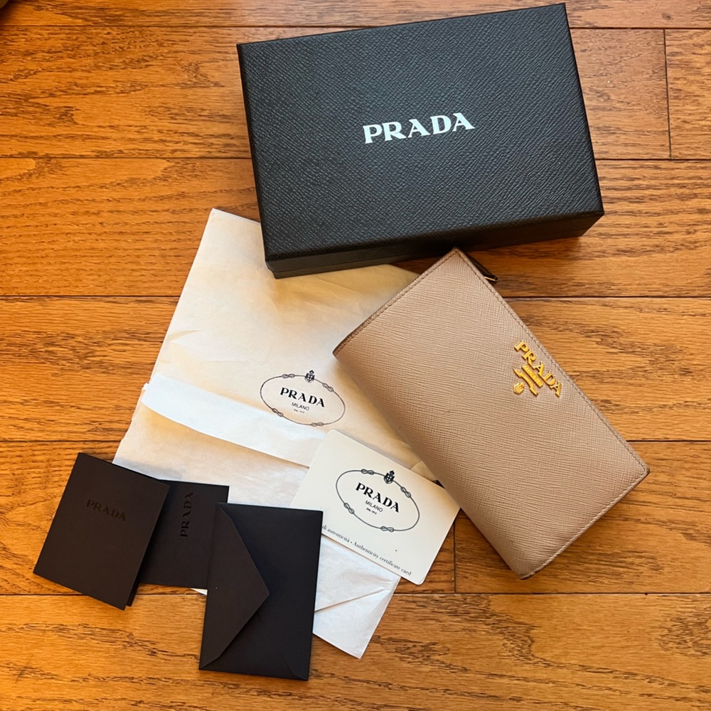 Prada wallet